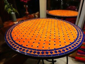 Marokkanischer Mosaiktisch